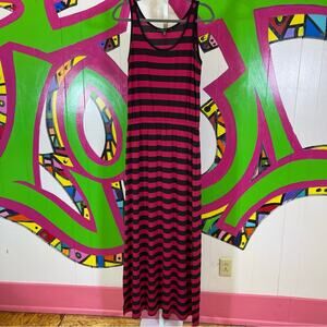 Fever, Striped Maxi Dress, Slits up sides. Size Small. In excellent condition!